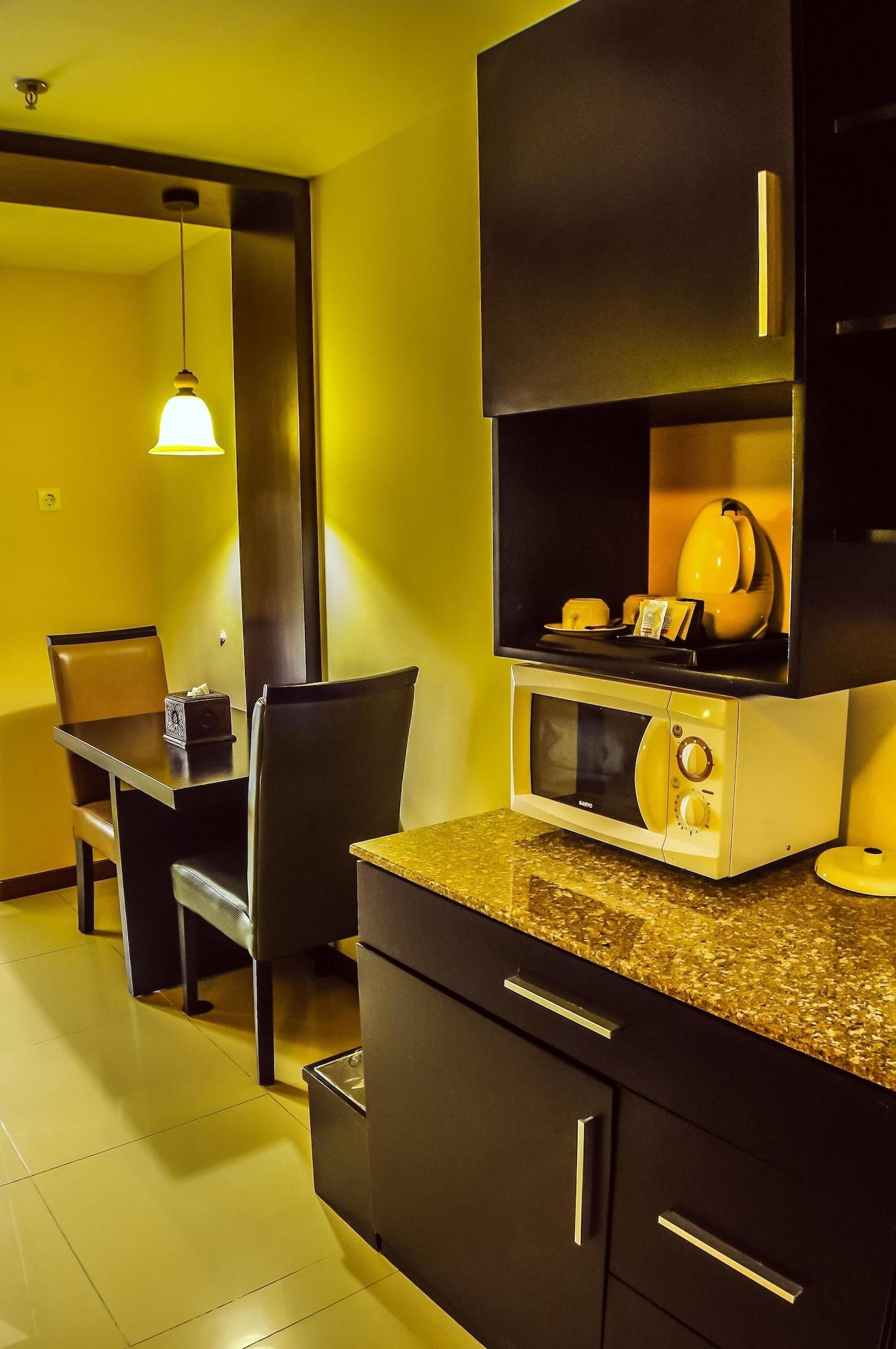 Marbella Suites Bandung Cimenyan Esterno foto