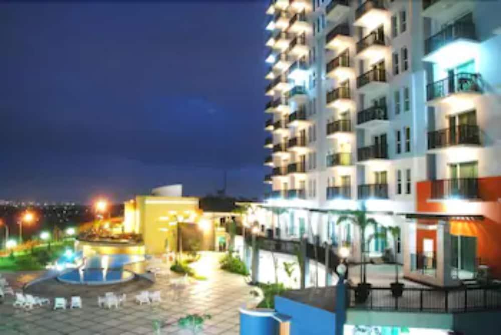 Marbella Suites Bandung Cimenyan Esterno foto